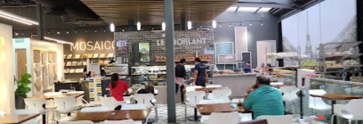 Le Croissant  San Benito