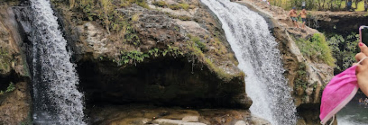 Salto de Malacatiupan (Hot Spring Waterfall)